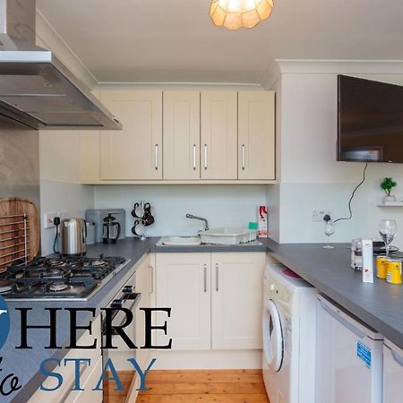Lovely Apartment By The Hillwood Park-Free Parking Edimburgo Exterior foto