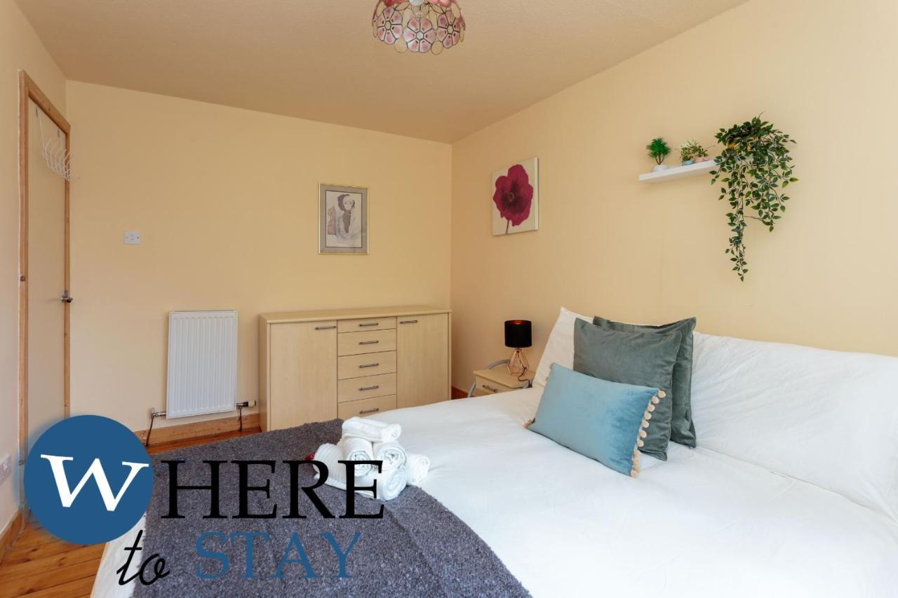 Lovely Apartment By The Hillwood Park-Free Parking Edimburgo Exterior foto